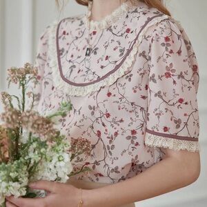 Simple Retro | Marie Printed Brown Lace Blouse Size Small